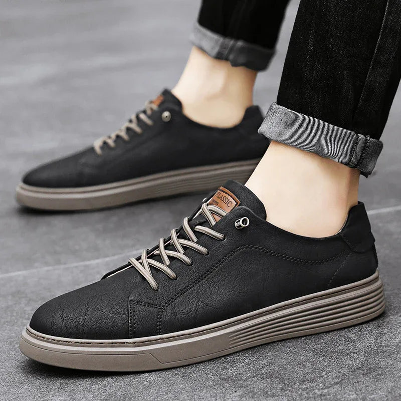 Low-Top Men's Shoes Two-Layer Cowhide Casual Sneakers