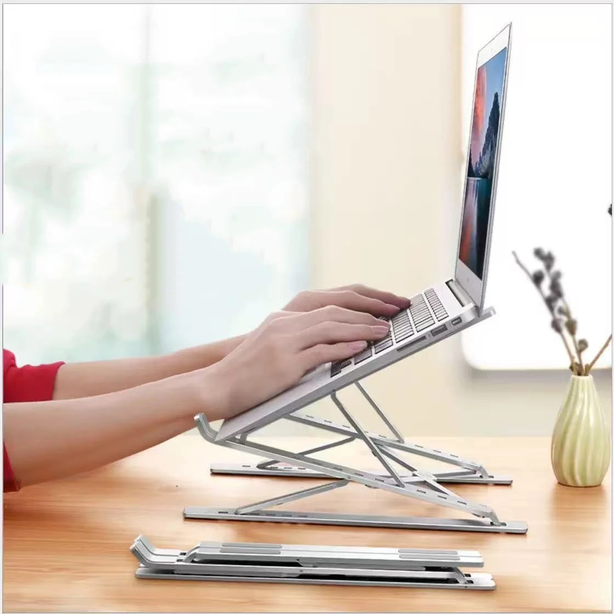 Foldable Aluminum Laptop Riser
