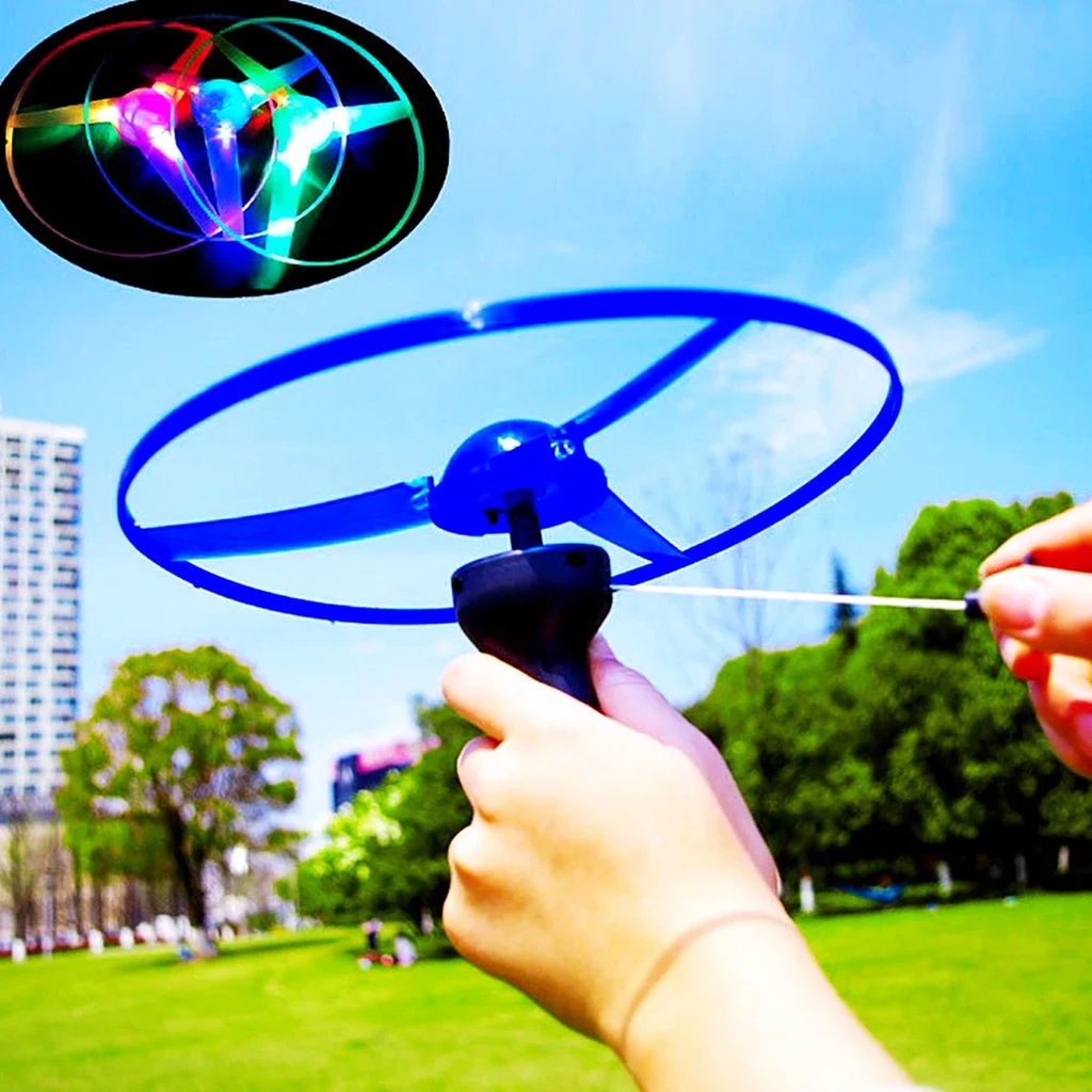 Light-Up Pull String Flying Disc