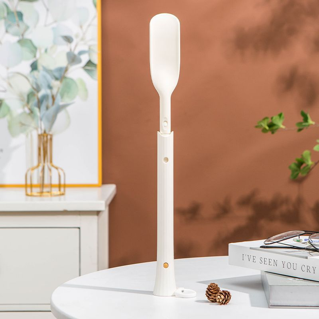 Retractable Long-Handle Shoe Horn