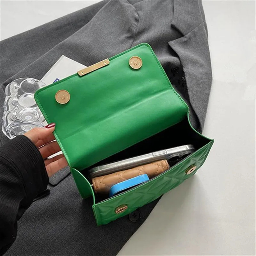 Quilted Chain Crossbody Bag