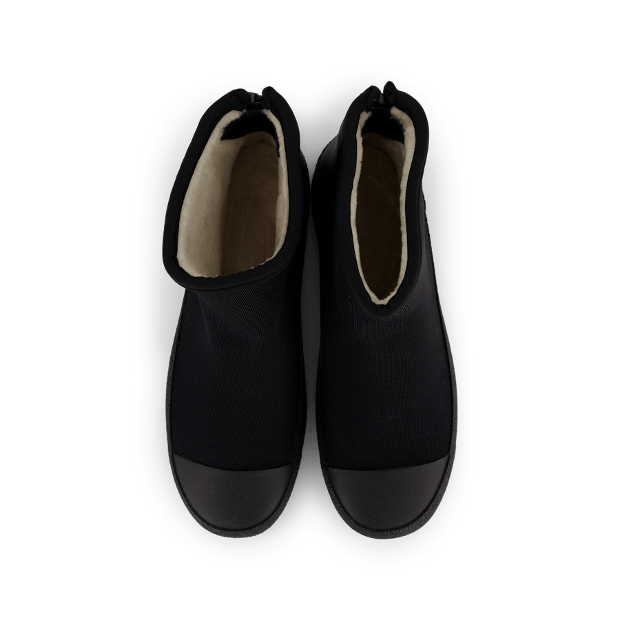 Arch Hybrid Black