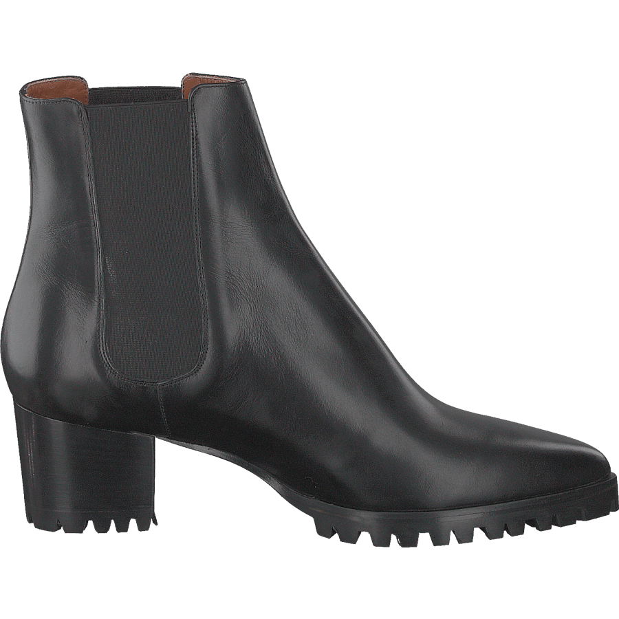 Sable Tractor Black