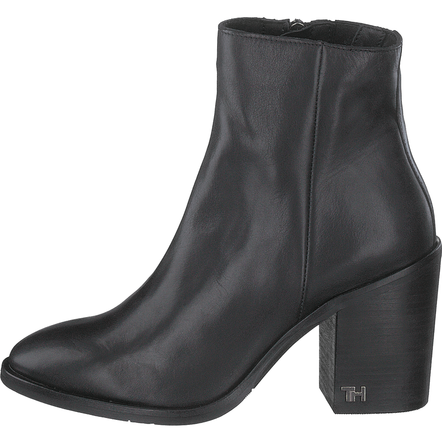 Mono Color Heeled Black