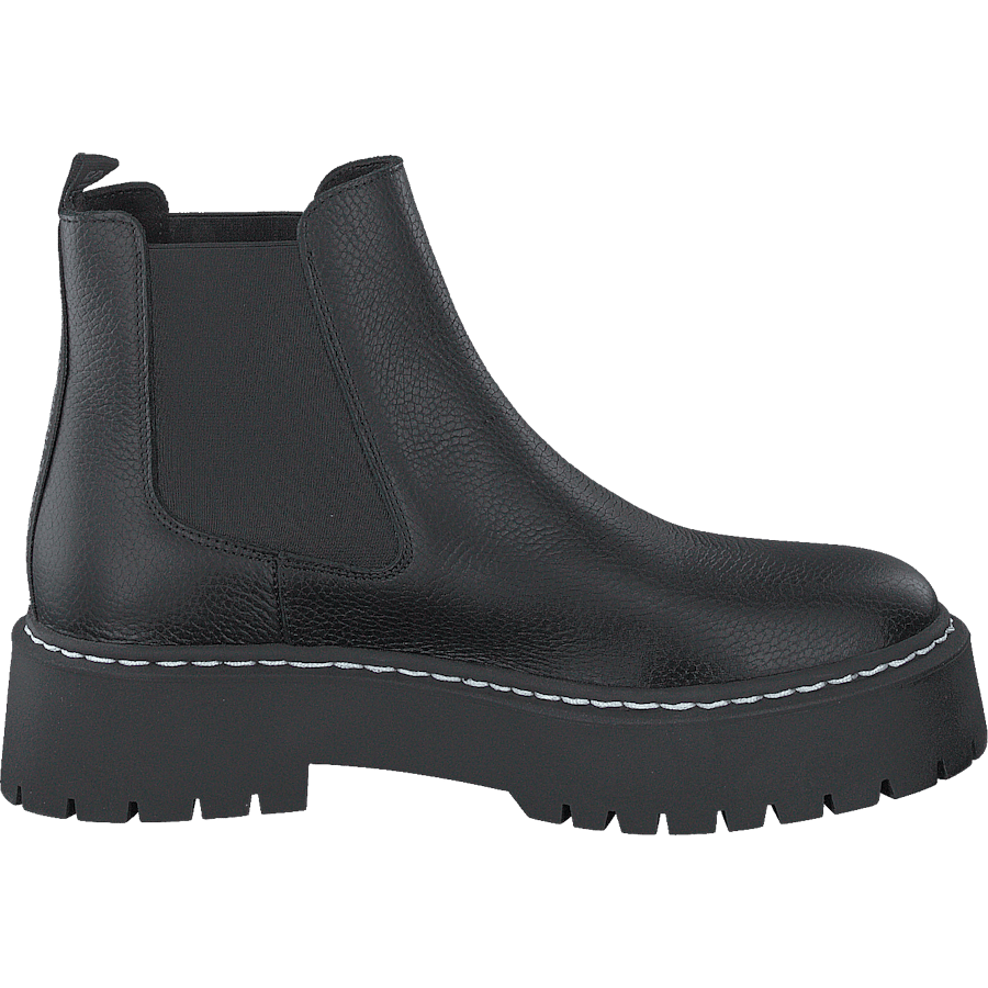 Veerly Black Leather