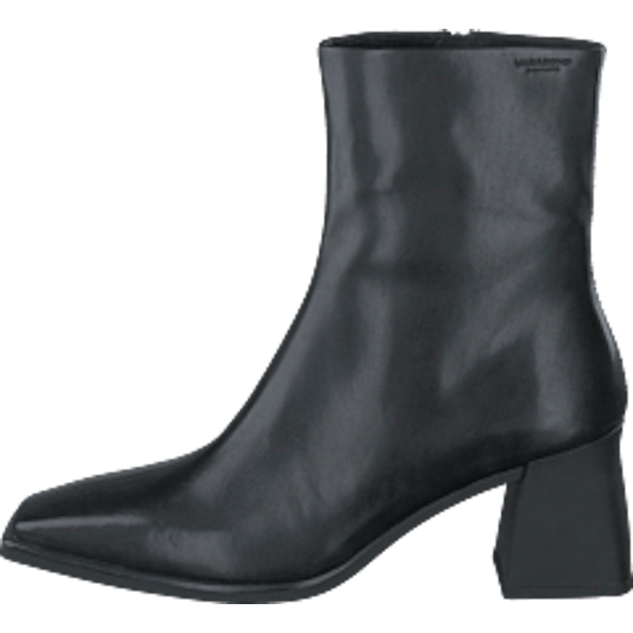 Hedda Black