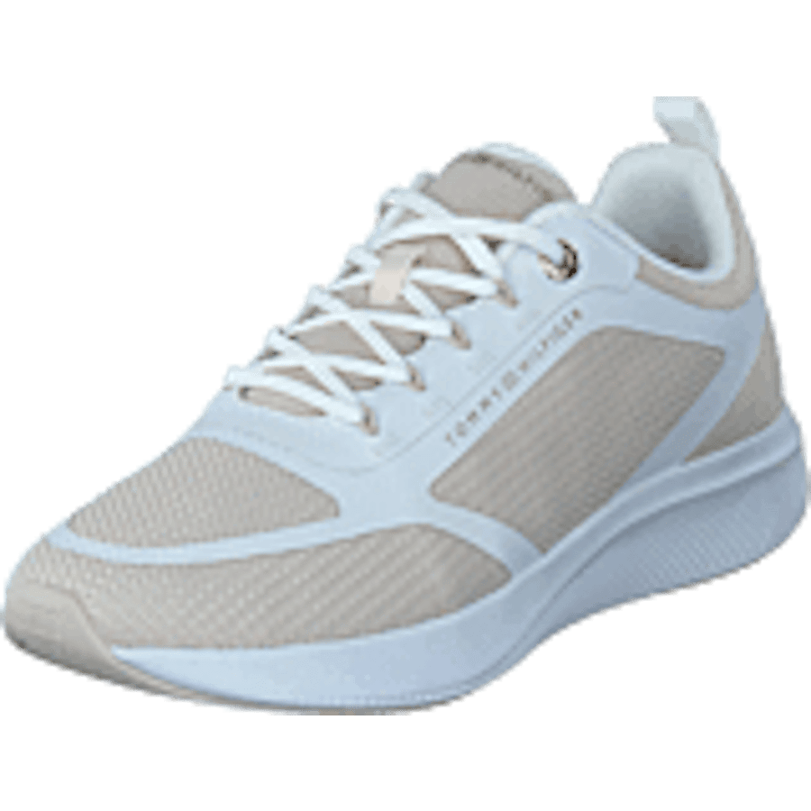 Active Mesh Trainer White