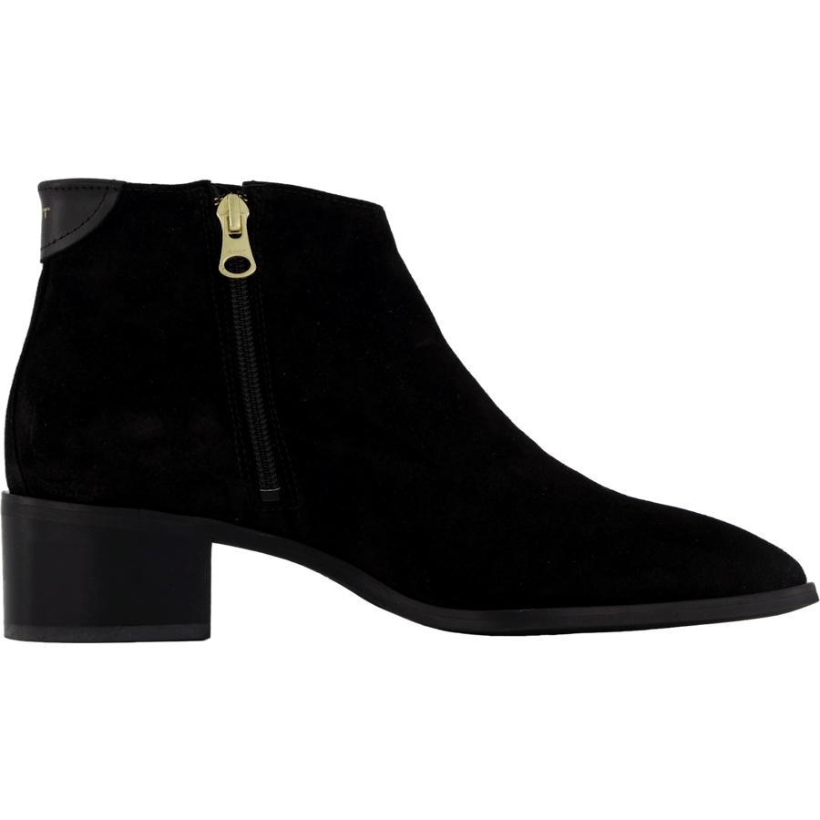 St Broomly Mid Boot Black