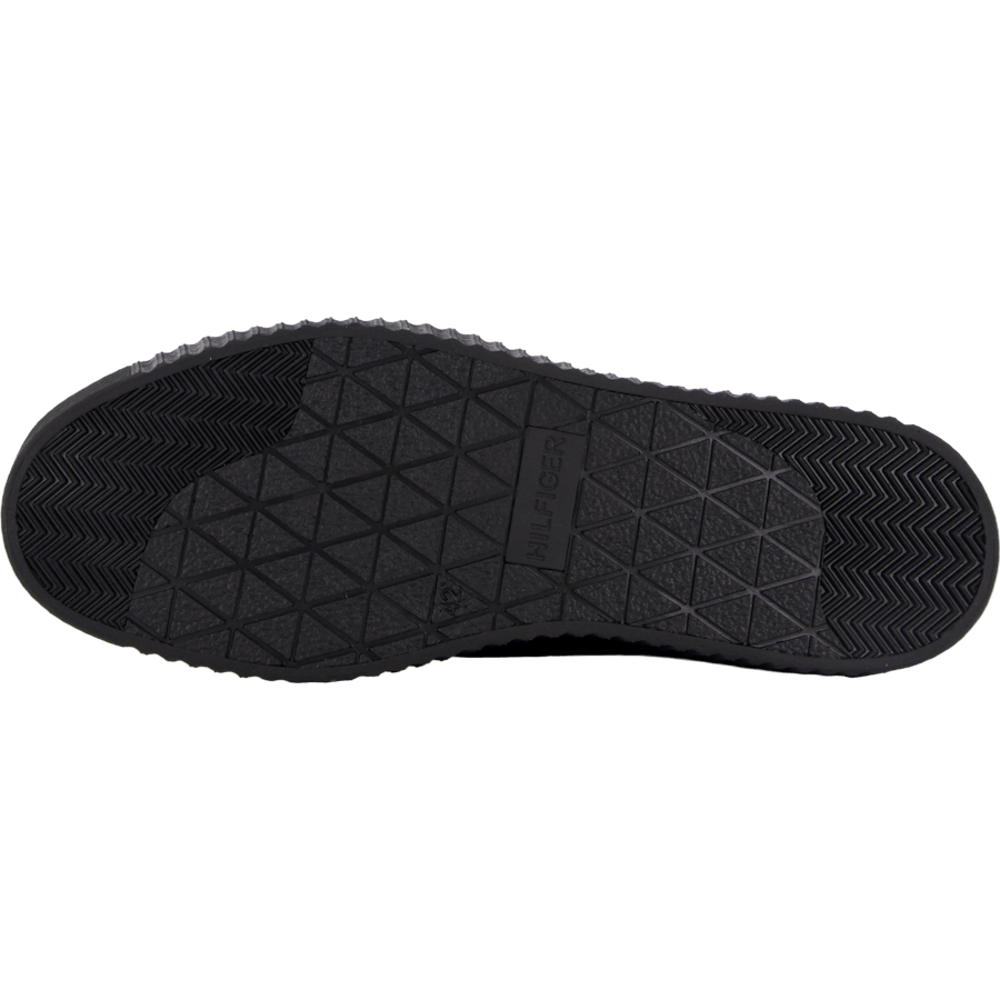 Faux Fur Nubuck Low Lace-up Black