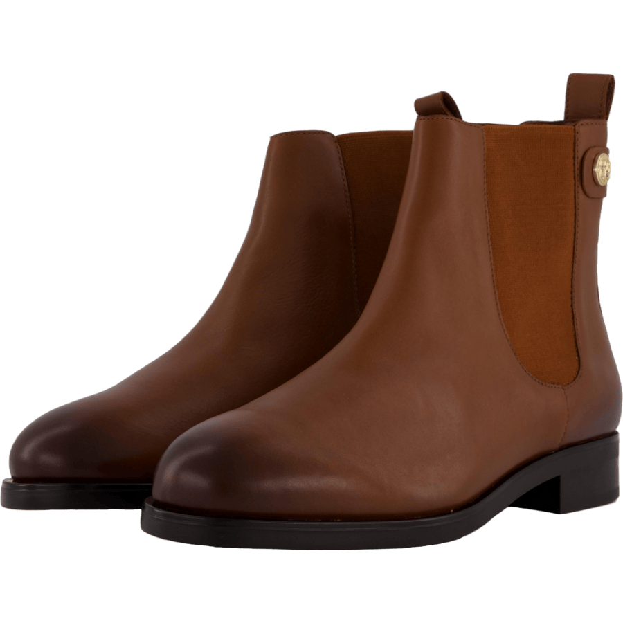 Th Stud Leather Low Chelsea Cognac Brown