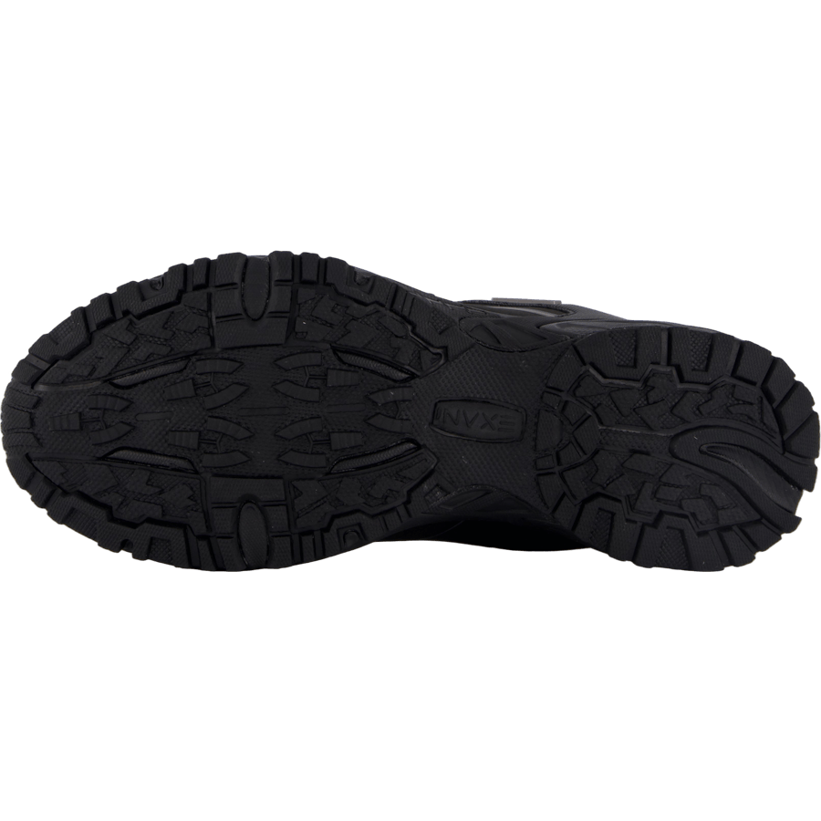 Capitan Low W Black