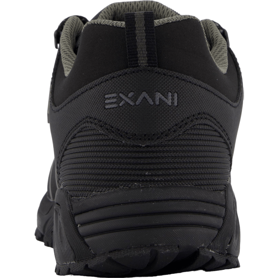 Capitan Low W Black