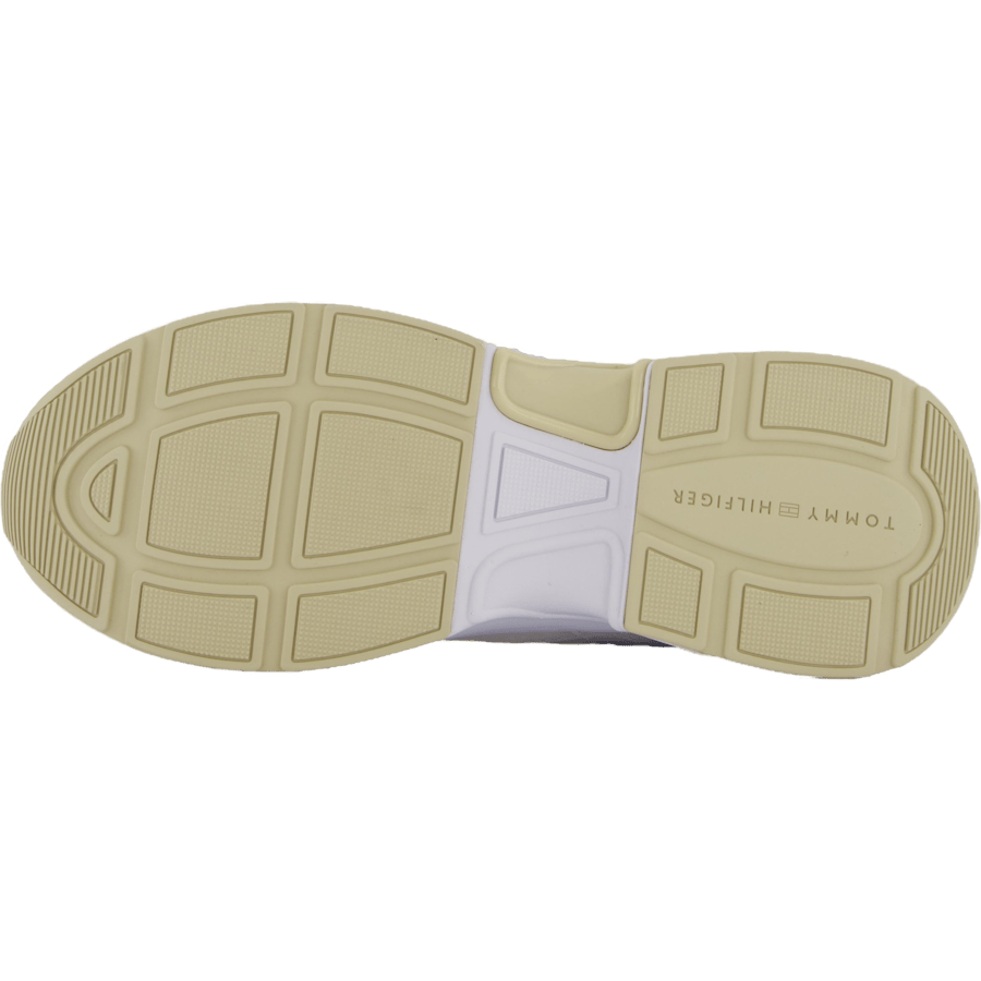 Th Chunky Feminine Runner White