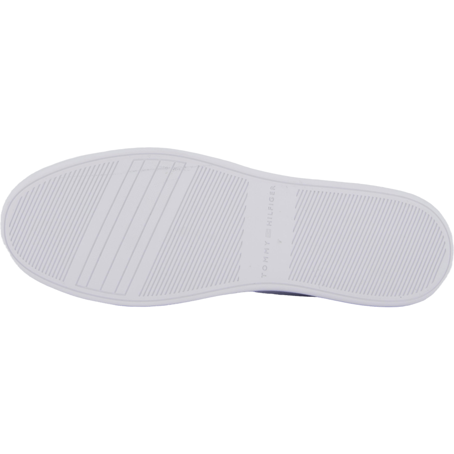 Essential Chic Court Sneaker White