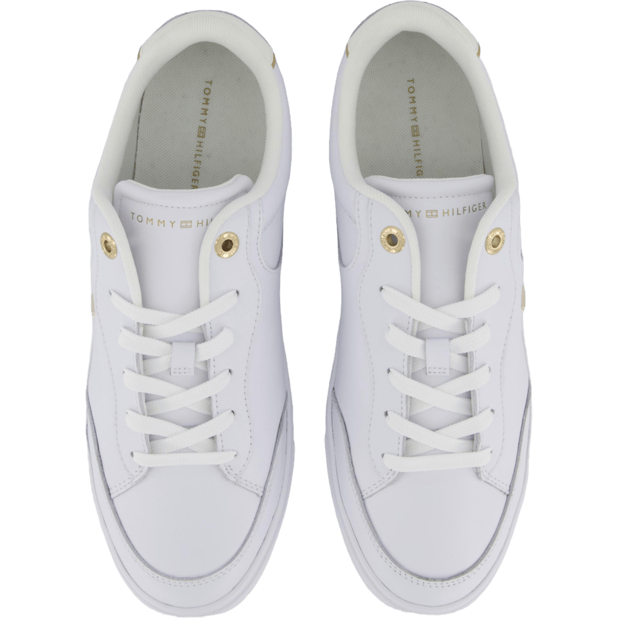 Essential Chic Court Sneaker White