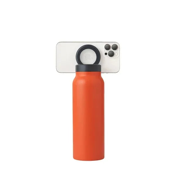Wasserflasche mit MagSafe-Handyhalterung