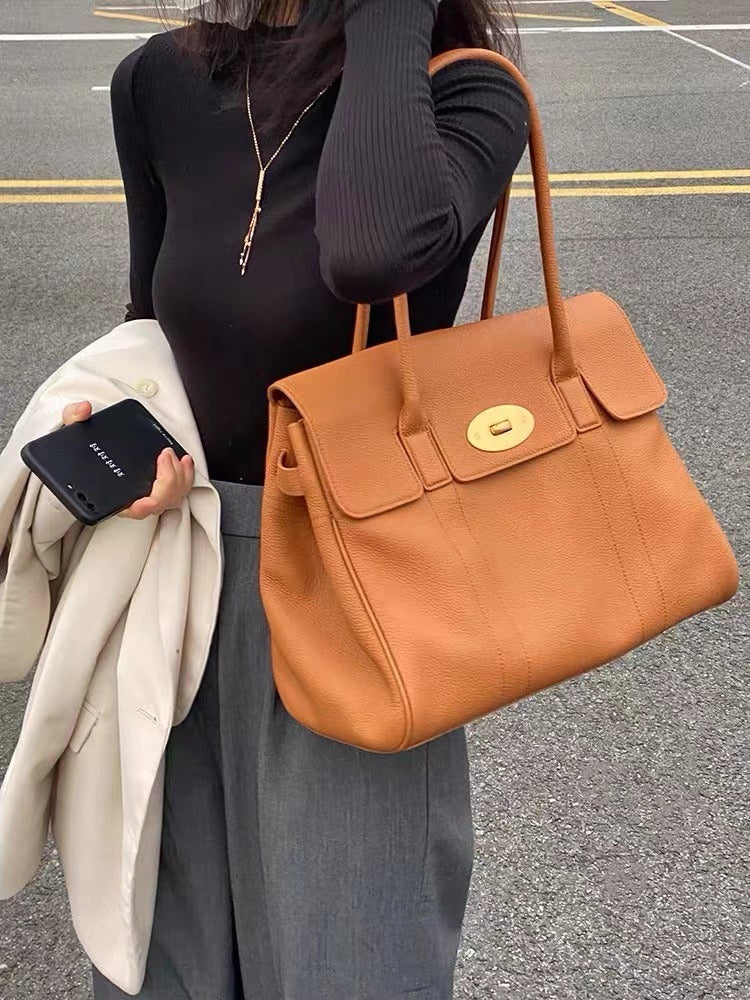 Klassisk Bayswater Handväska – Elegant, Rymlig & Tidlös Design