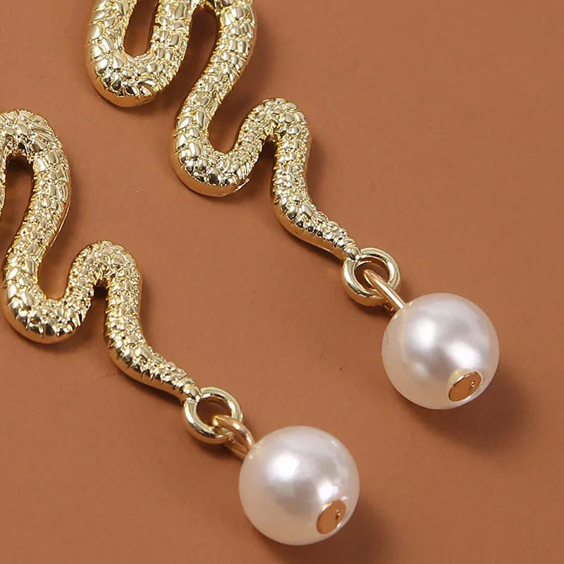 Ins Trend Creative Animal Snake Pearls Earrings Jewelry
