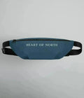 VÄSKA FANNY PACK HEART OF NORTH (MARINBLÅ)