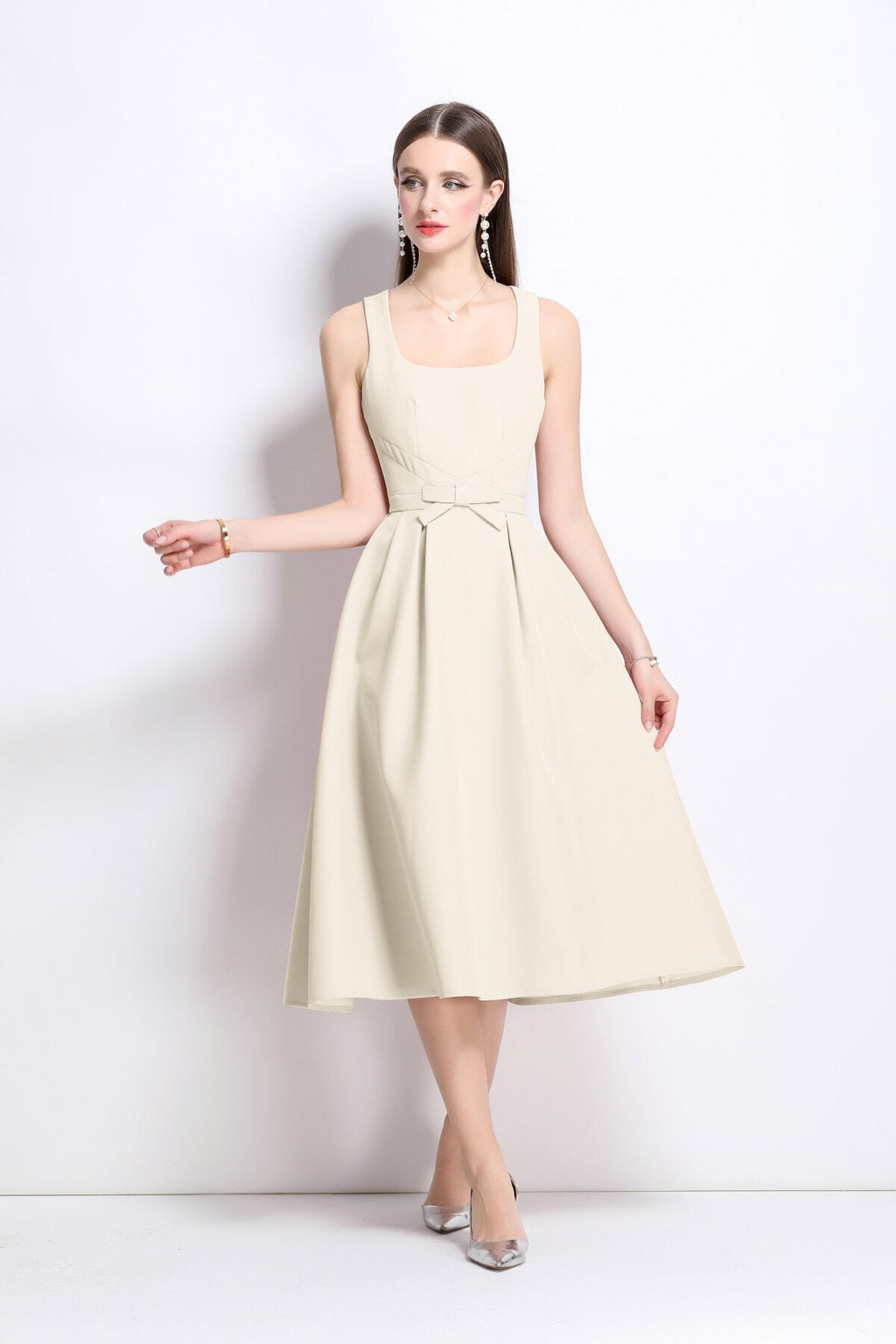 American Classic Slim Fit Waist Cinching Midi Dress-4