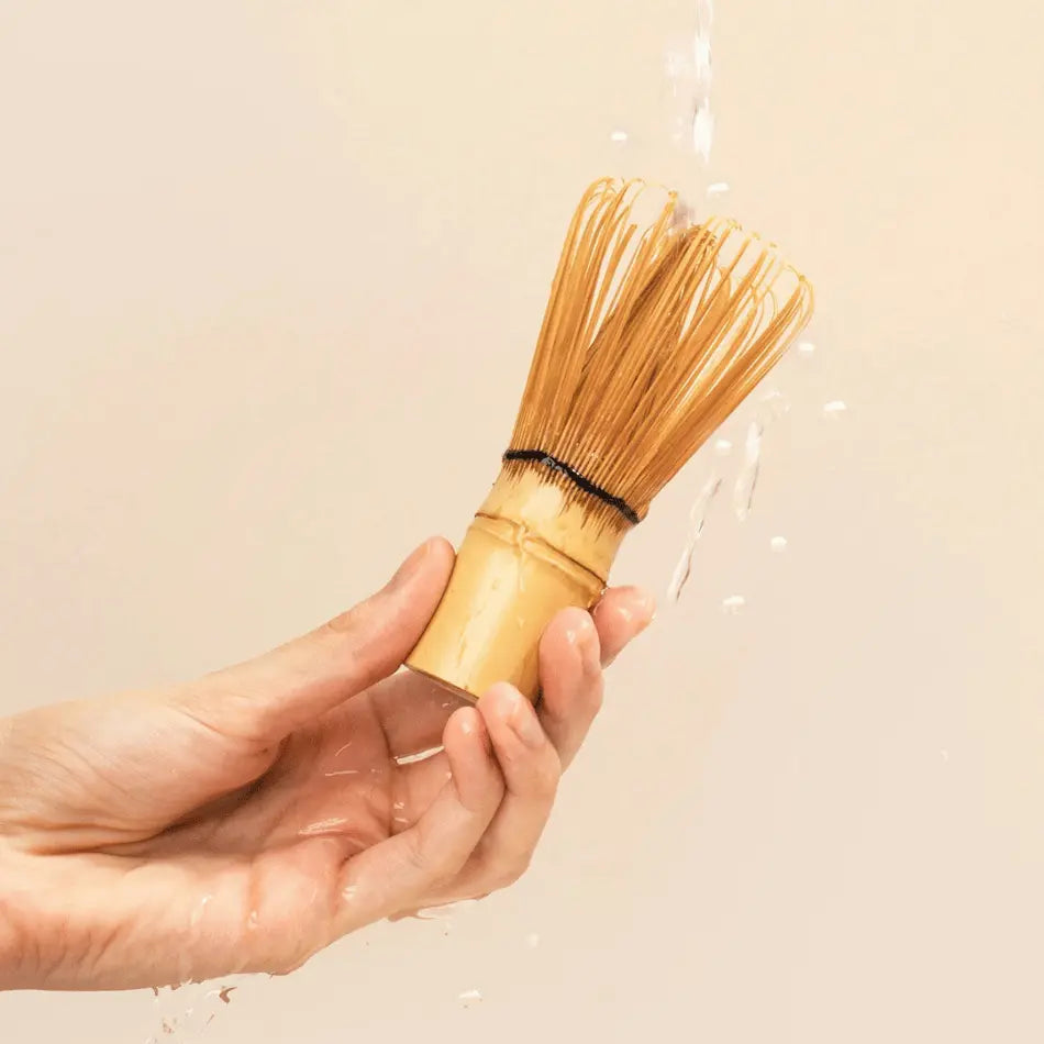 Matcha visp och bambu sked