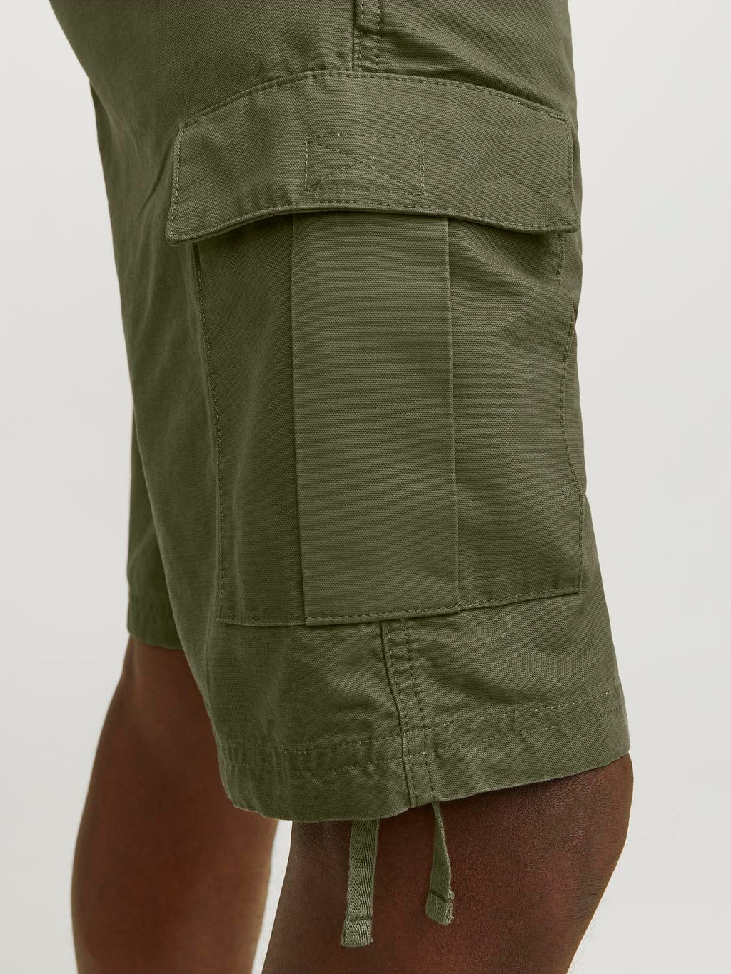 COLE BARKLEY CARGO SHORTS