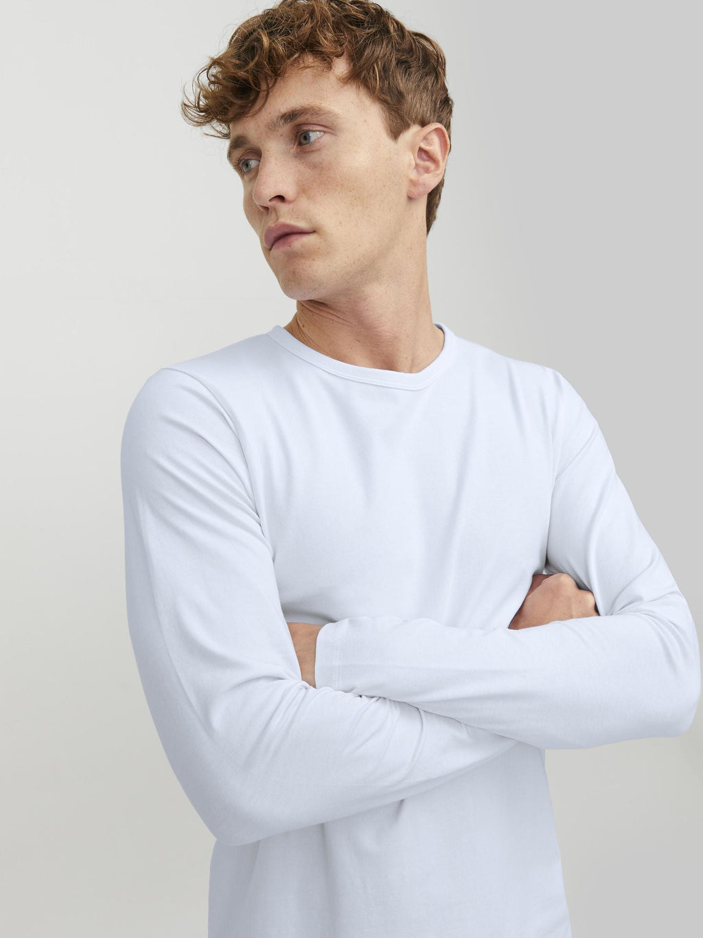 BASIC O-NECK TEE LS