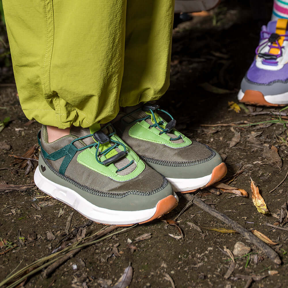 Big Steps Breathable Soft-Sole Walking Shoes-4