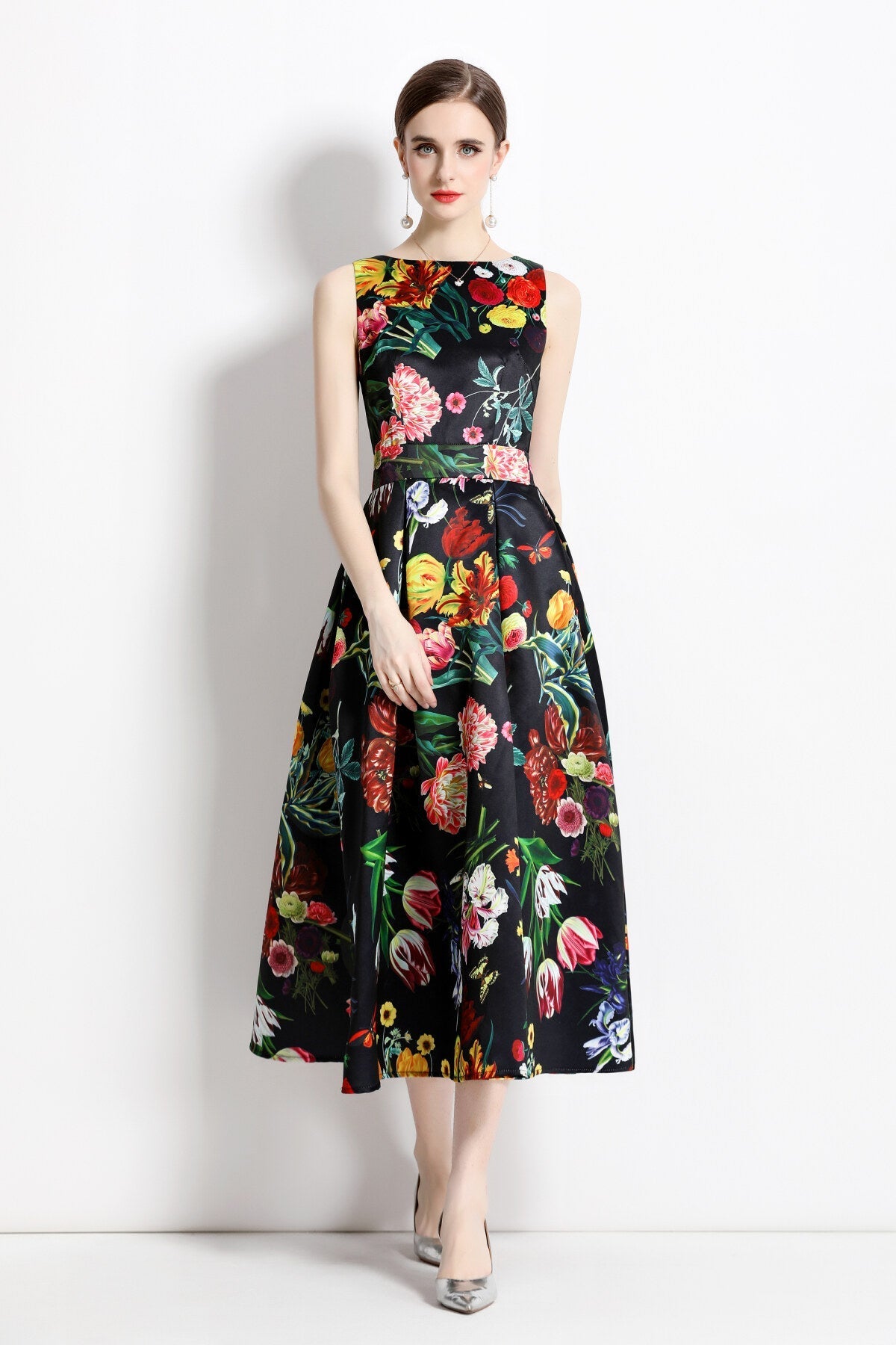 Blooming Garden Sleeveless Pleated A Line Tea Dress