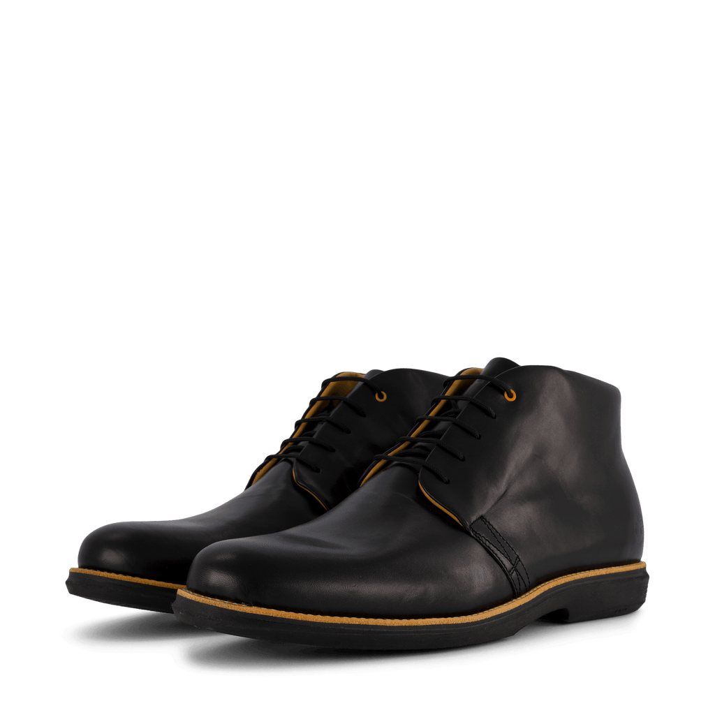 City Groove Chukka Jet Black
