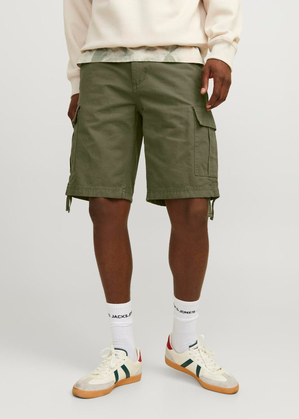 COLE BARKLEY CARGO SHORTS