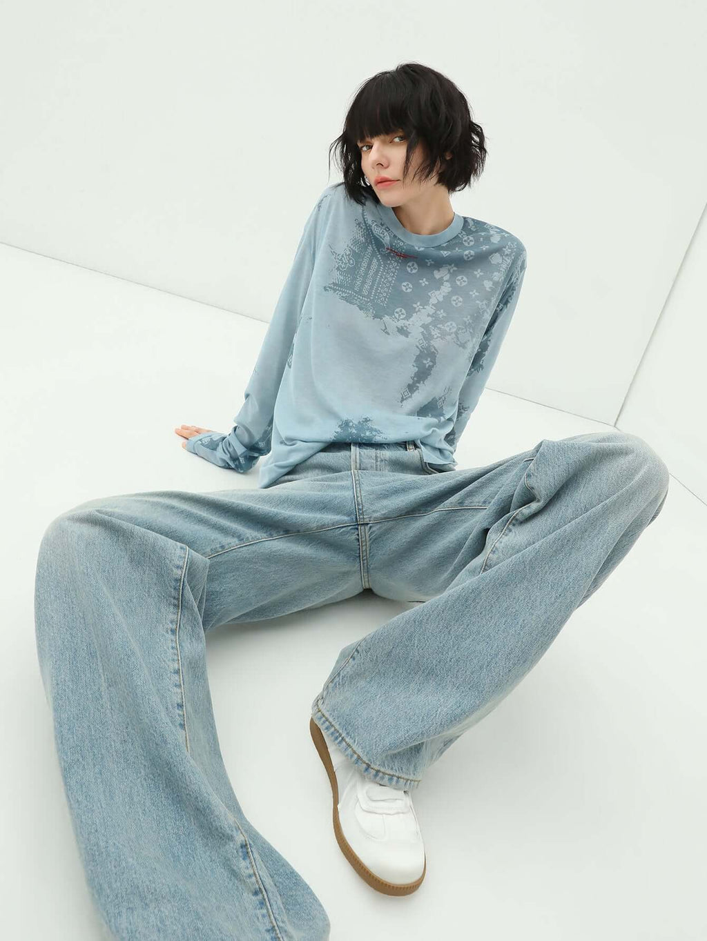 Edgy Printed Blue Long-sleeve Tee-2