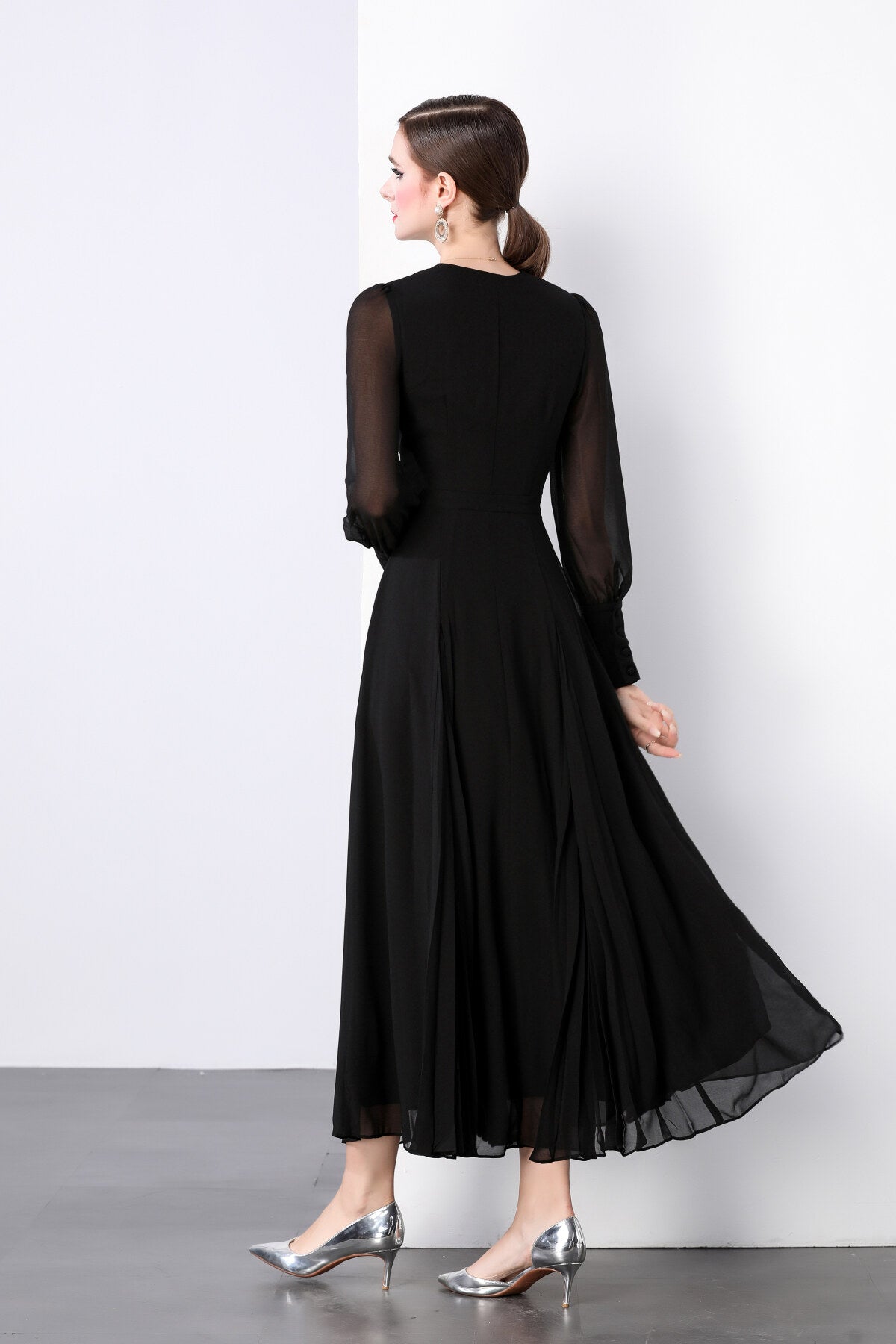 Midnight Black Long Sleeve Ruched Waist V Neck Maxi Dress