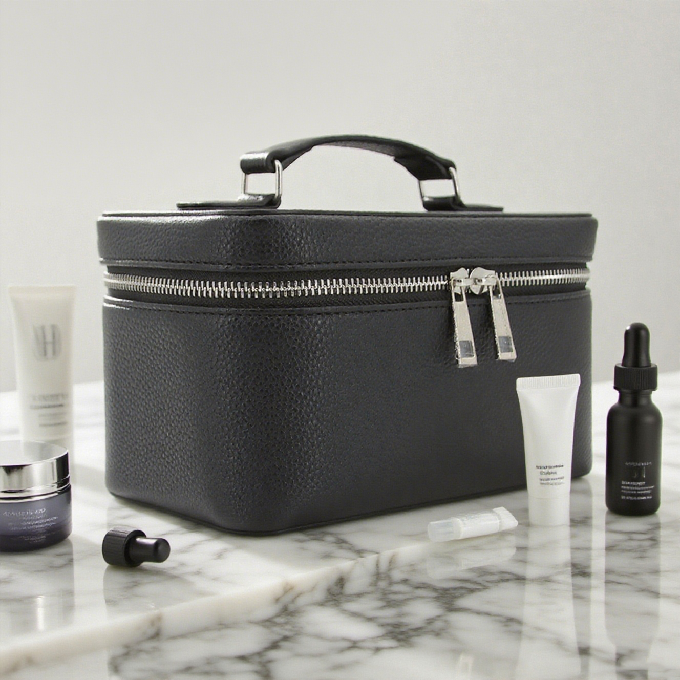 Necessär & Sminkväska – Lyxig toalettväska i läderlook (stor)