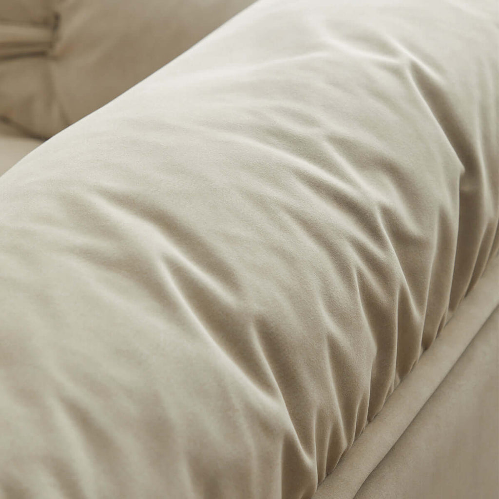 Scratch-Resistant Cloud-like Sofa-3