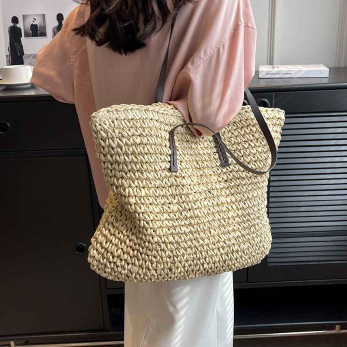 SunTote™ - Väska i vävt strå